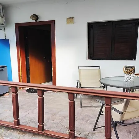 House פוליכרונו